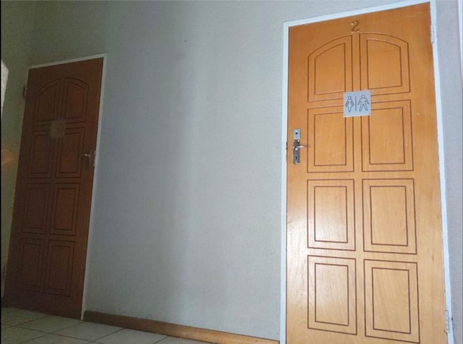 To Let Commercial Property for Rent in Sunward Park Gauteng