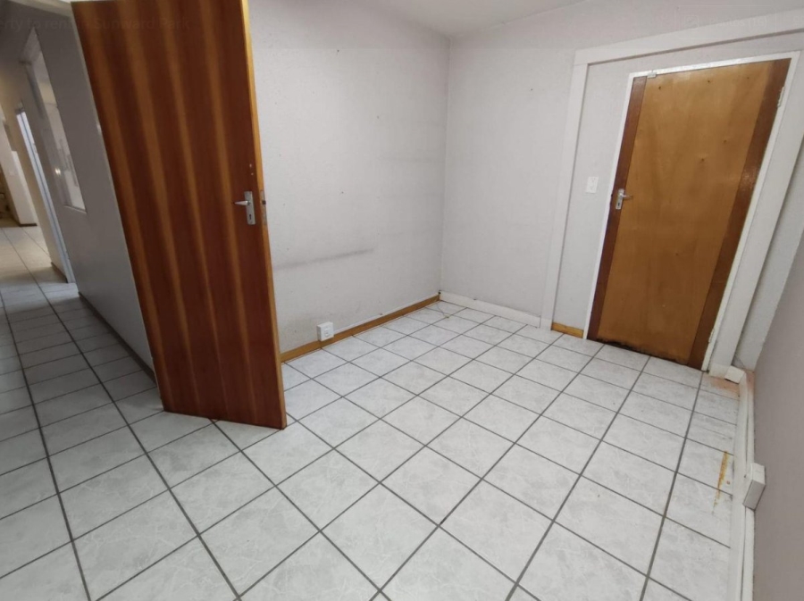 To Let Commercial Property for Rent in Sunward Park Gauteng
