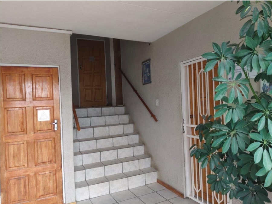 To Let Commercial Property for Rent in Sunward Park Gauteng