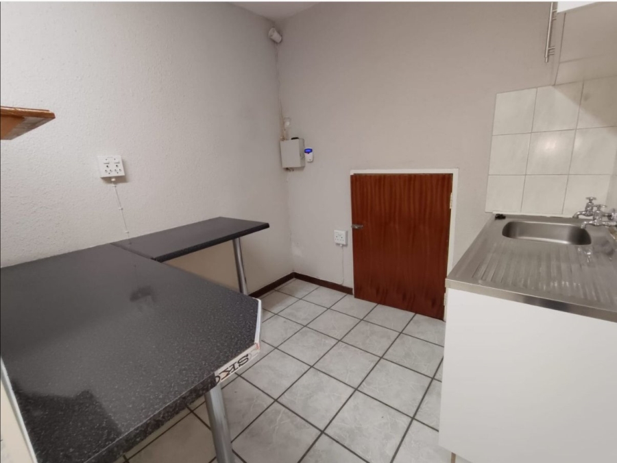 To Let Commercial Property for Rent in Sunward Park Gauteng