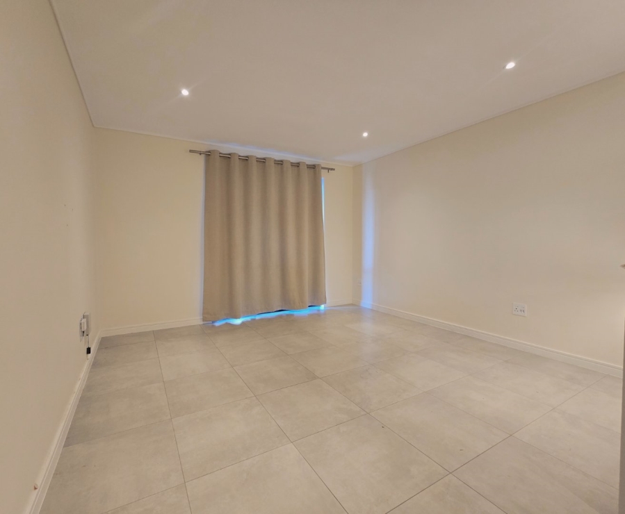 To Let 1 Bedroom Property for Rent in Hyde Park Gauteng