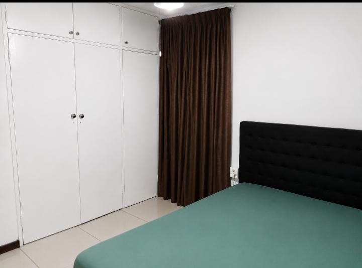 3 Bedroom Property for Sale in Mountain View Gauteng