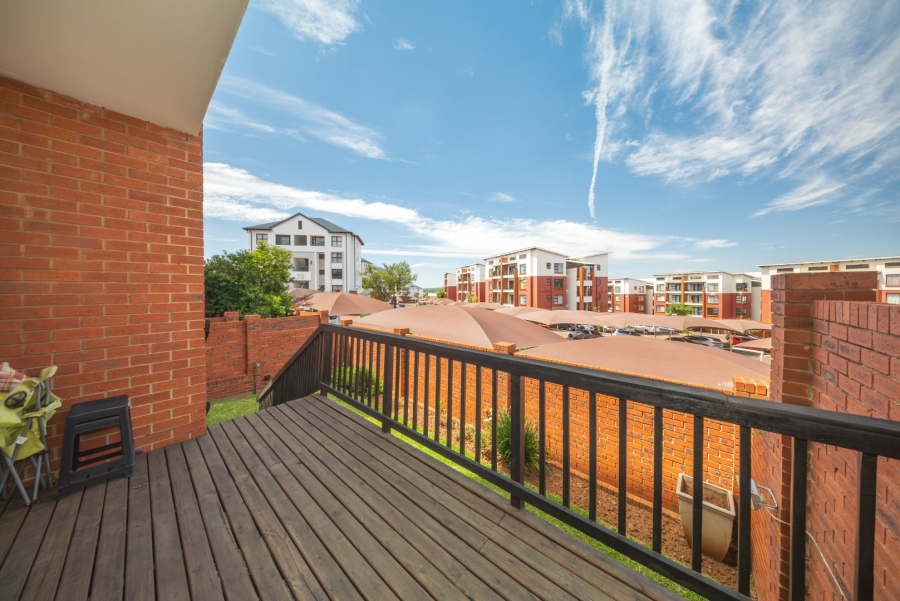 2 Bedroom Property for Sale in Greenstone Hill Gauteng