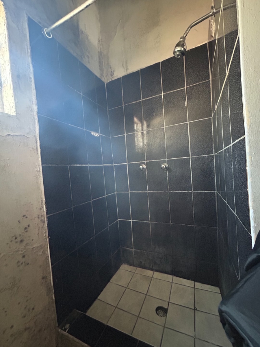 75 Bedroom Property for Sale in Germiston Central Gauteng