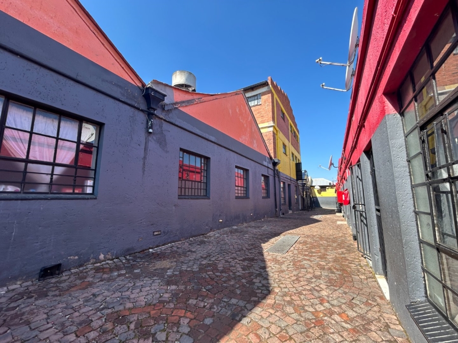 75 Bedroom Property for Sale in Germiston Central Gauteng