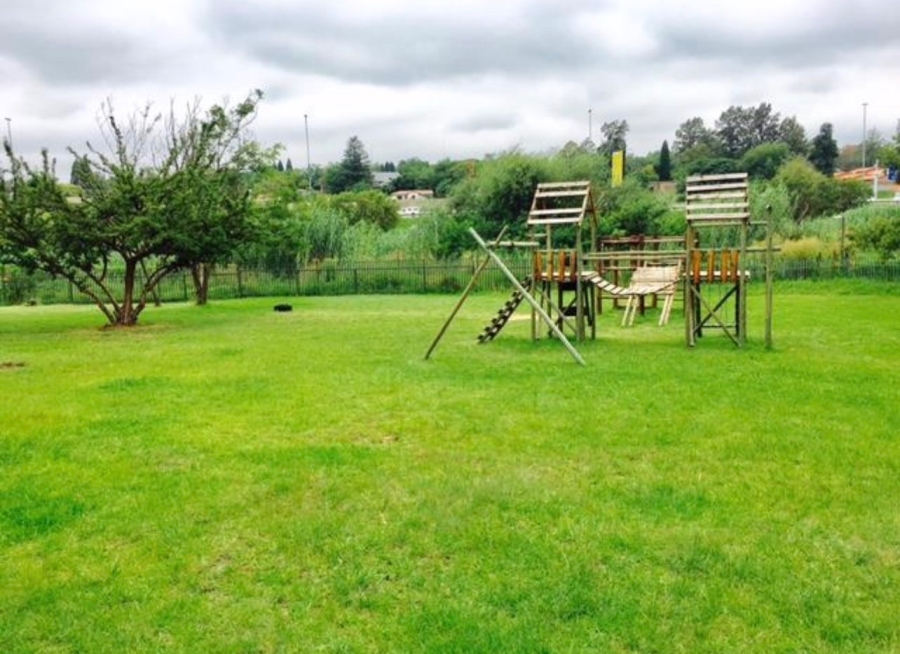 To Let 1 Bedroom Property for Rent in Buccleuch Gauteng