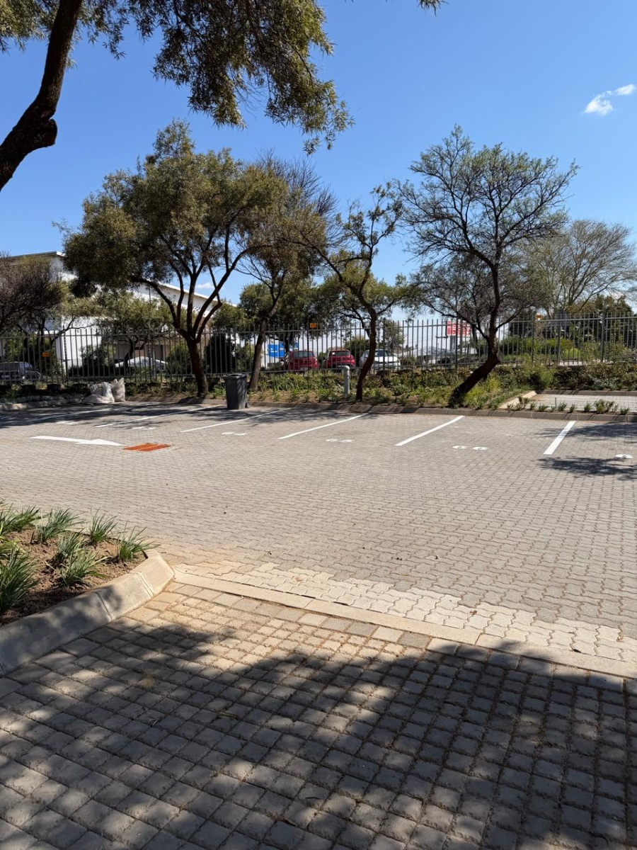 To Let Commercial Property for Rent in Samrand Business Park Gauteng