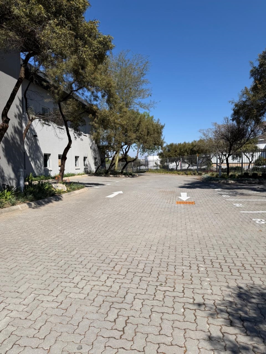 To Let Commercial Property for Rent in Samrand Business Park Gauteng
