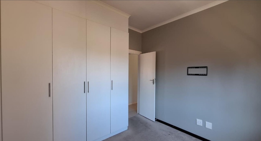 2 Bedroom Property for Sale in Lilianton Gauteng