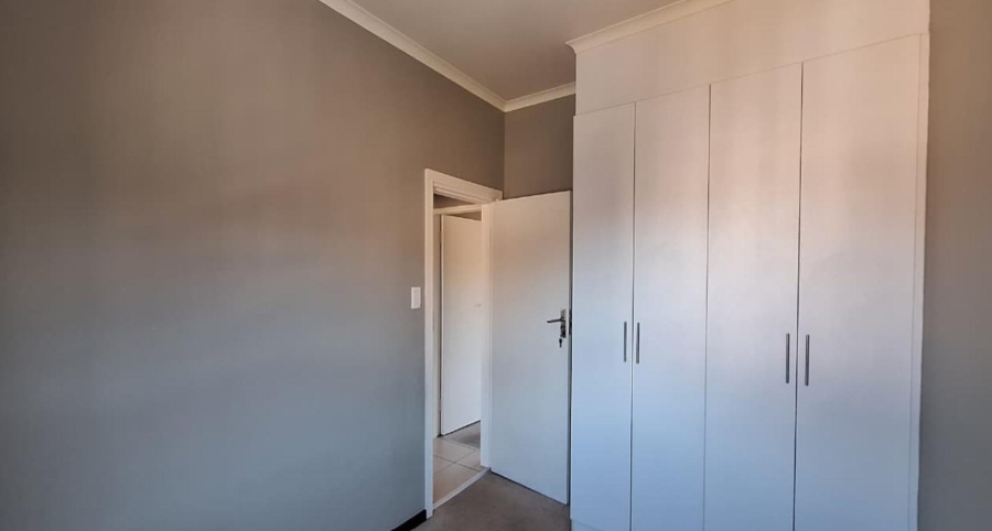 2 Bedroom Property for Sale in Lilianton Gauteng