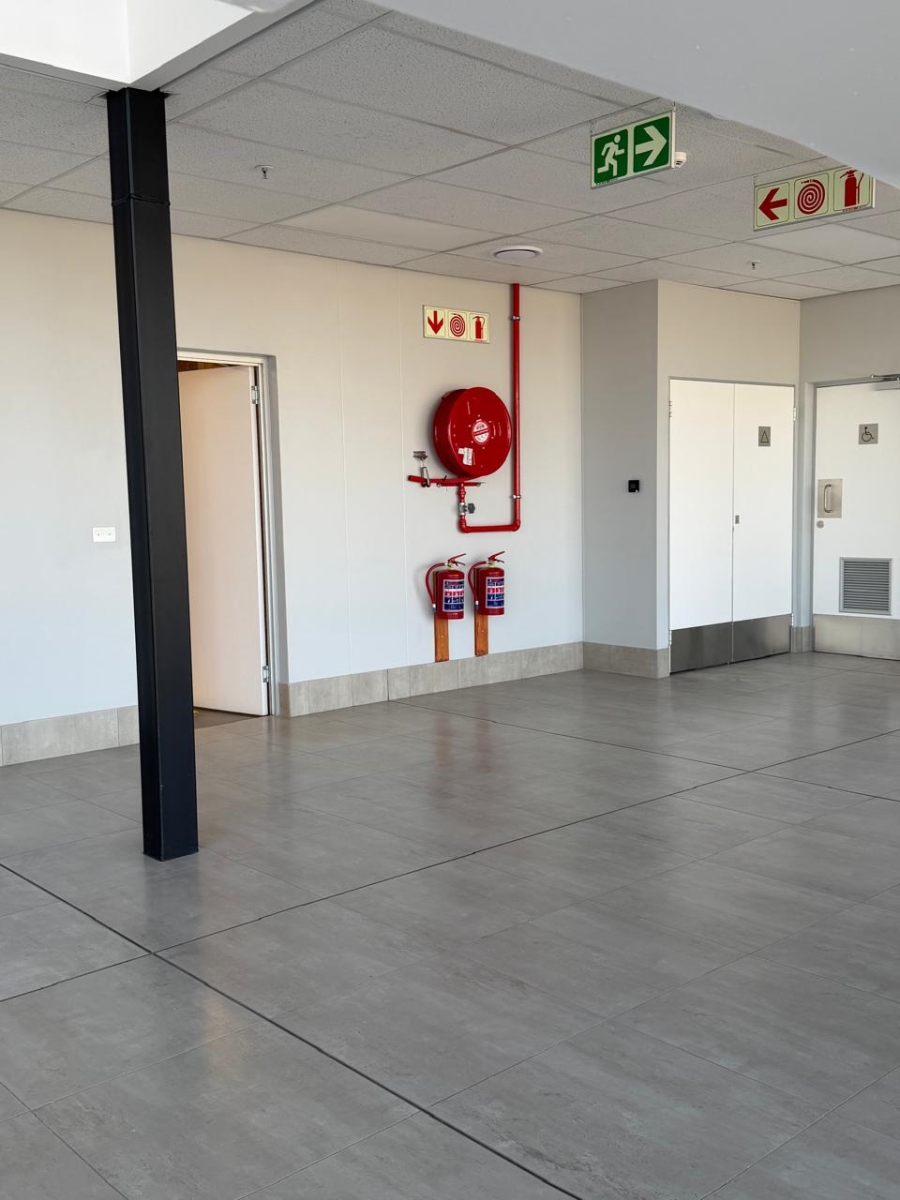 To Let Commercial Property for Rent in Airport Park Gauteng