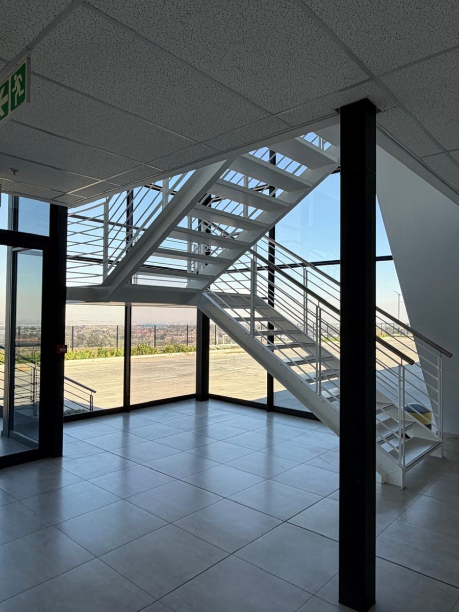To Let Commercial Property for Rent in Airport Park Gauteng