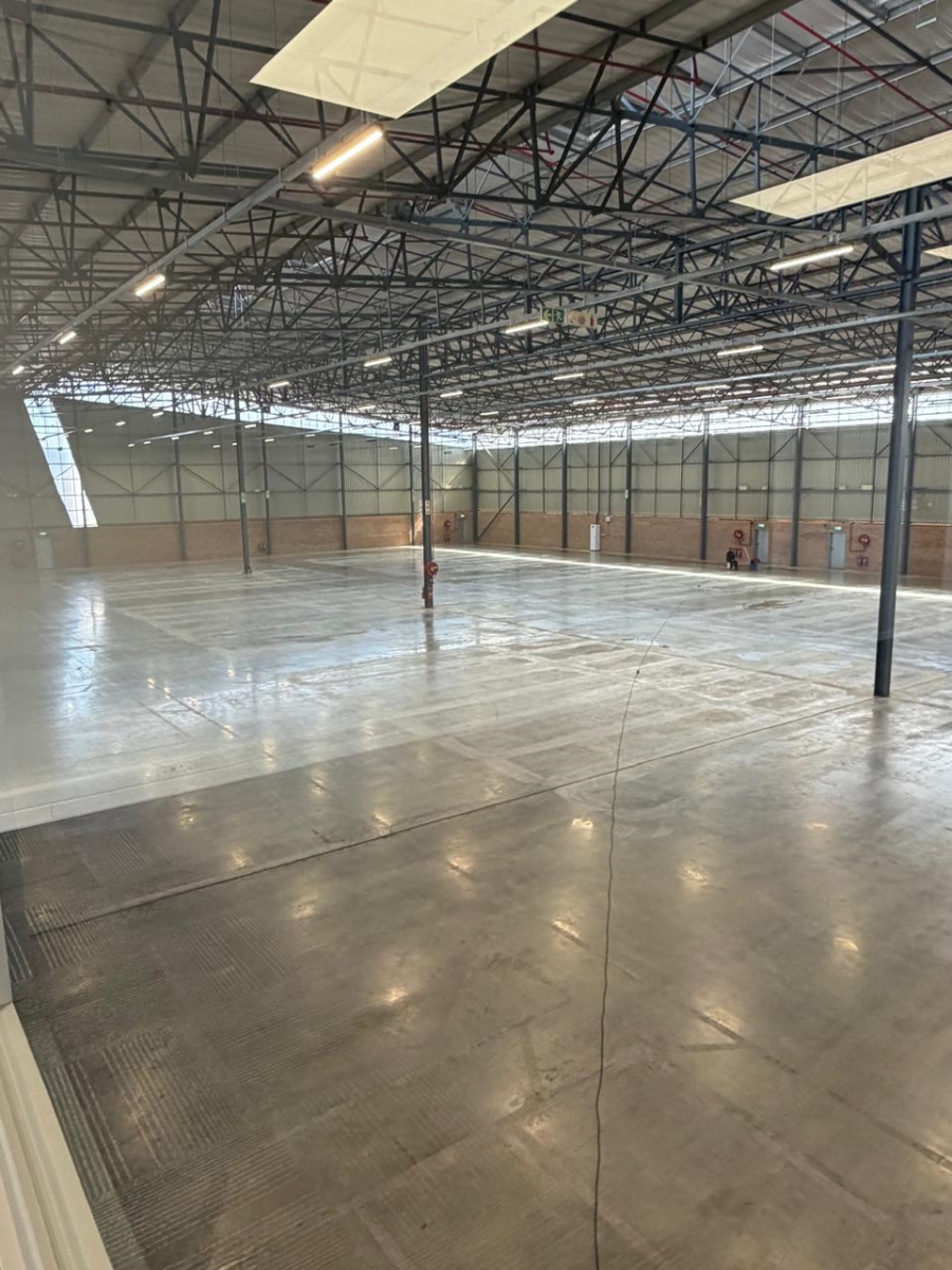 To Let Commercial Property for Rent in Airport Park Gauteng