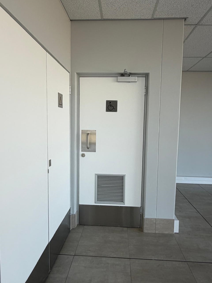 To Let Commercial Property for Rent in Airport Park Gauteng