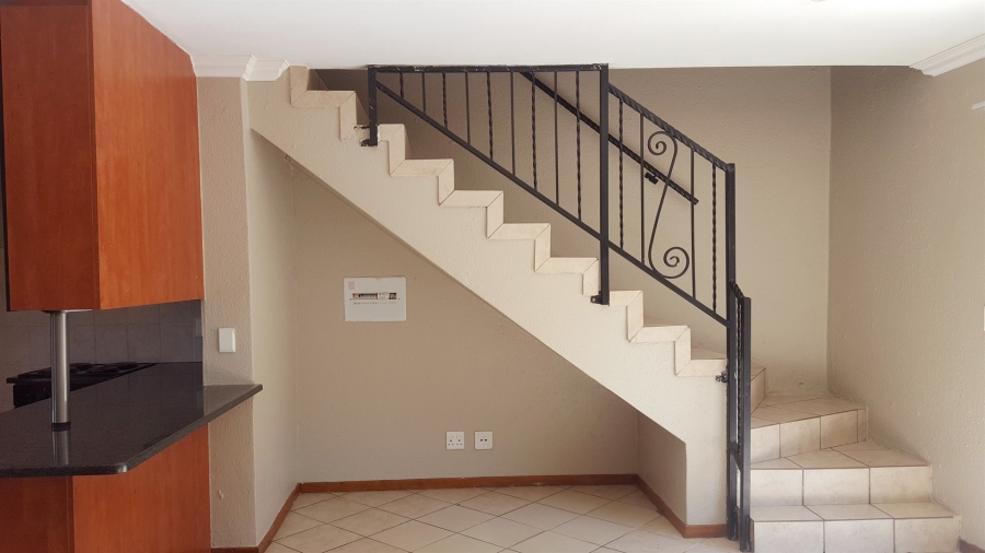 To Let 3 Bedroom Property for Rent in Annlin Gauteng