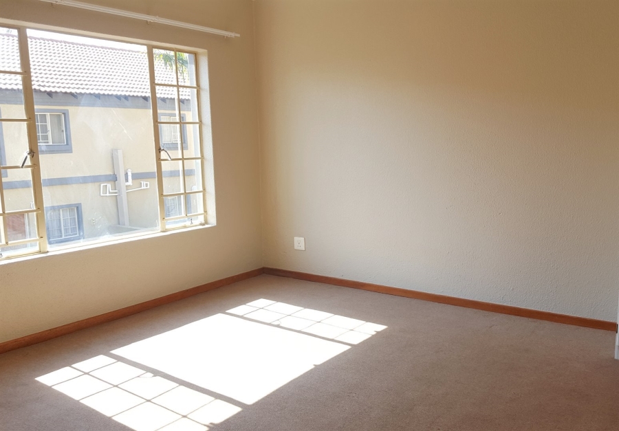 To Let 3 Bedroom Property for Rent in Annlin Gauteng