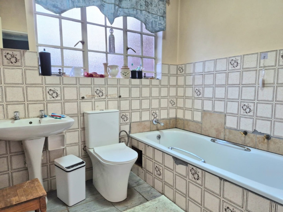 3 Bedroom Property for Sale in Elardus Park Gauteng