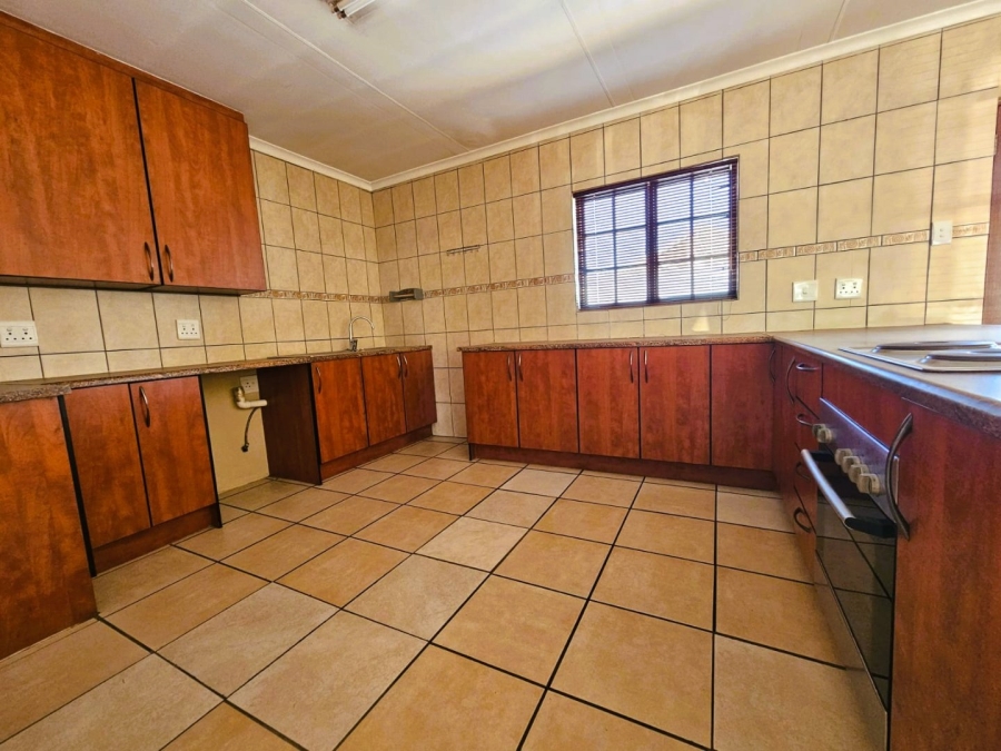 3 Bedroom Property for Sale in Visagie Park Gauteng