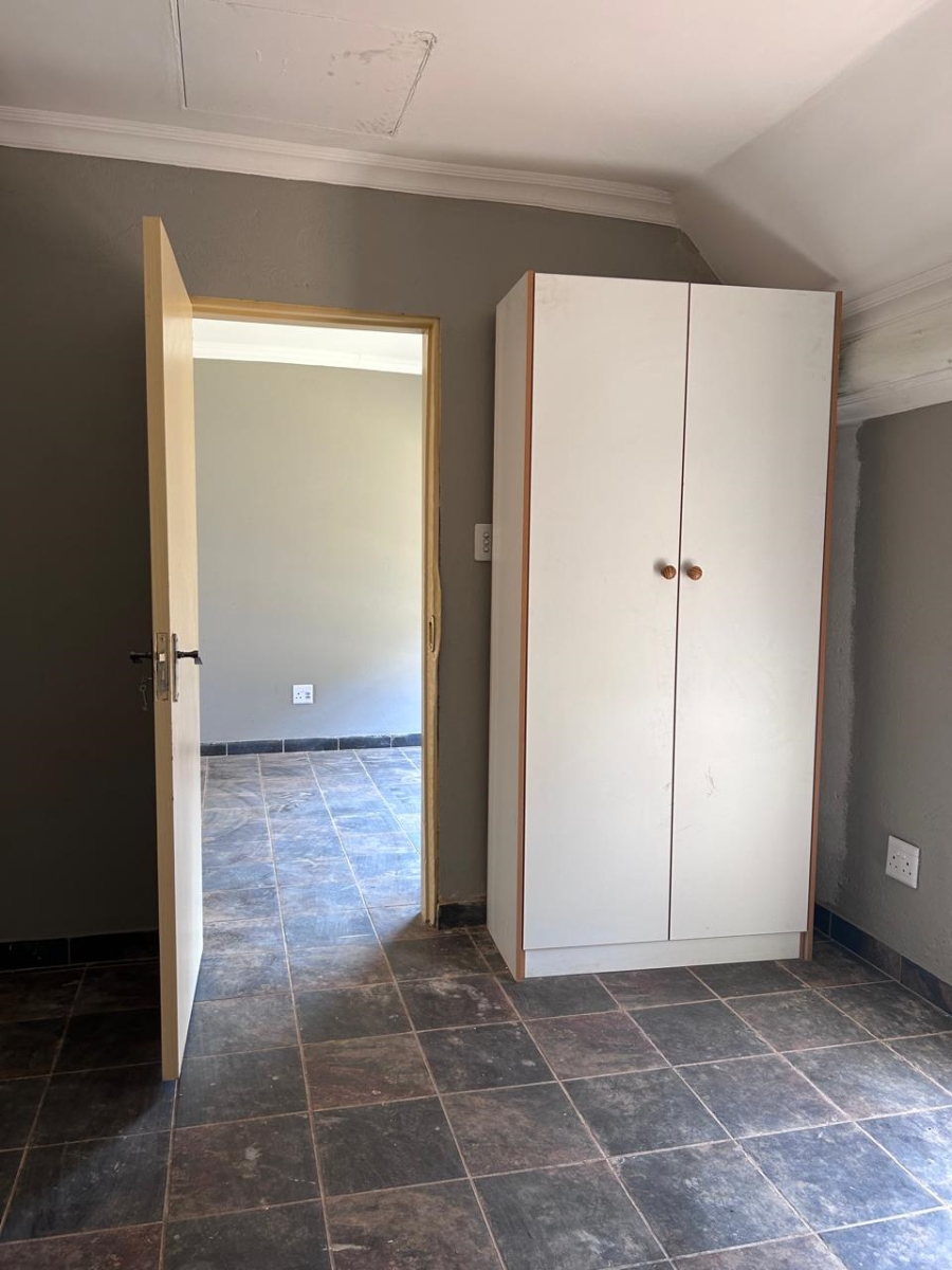 To Let 2 Bedroom Property for Rent in Heatherview Gauteng