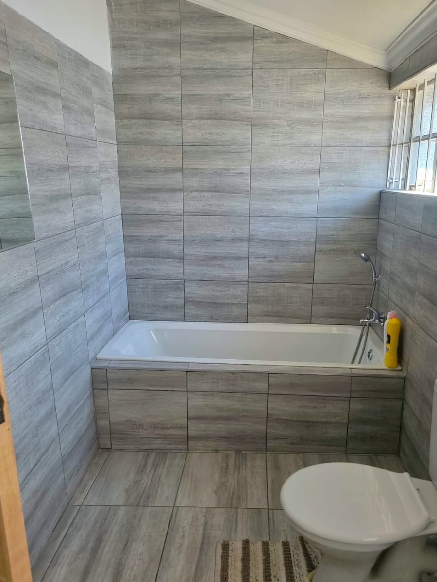 3 Bedroom Property for Sale in Lenasia Ext 2 Gauteng