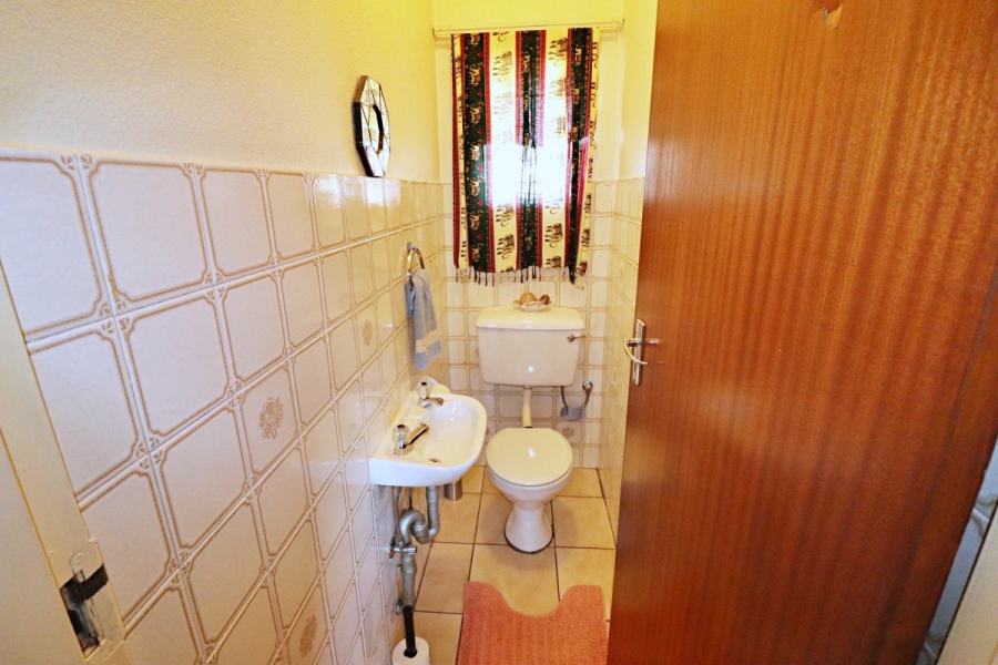2 Bedroom Property for Sale in Symhurst Gauteng