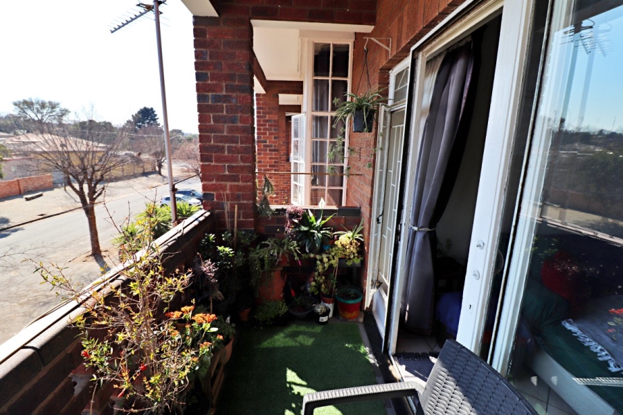 2 Bedroom Property for Sale in Symhurst Gauteng