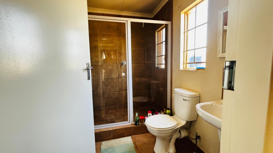  Bedroom Property for Sale in Sky City Gauteng
