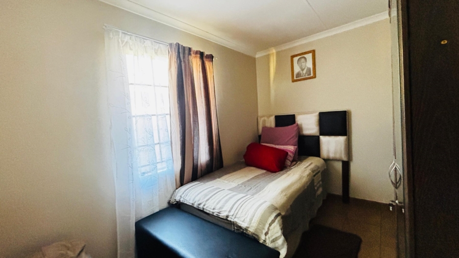  Bedroom Property for Sale in Sky City Gauteng