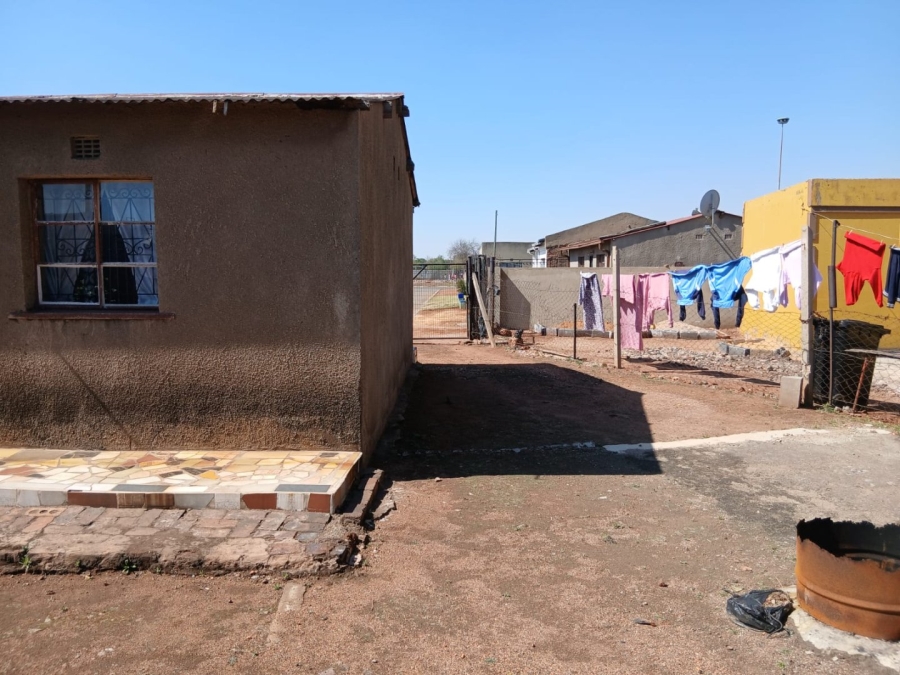 1 Bedroom Property for Sale in Katlehong South Gauteng