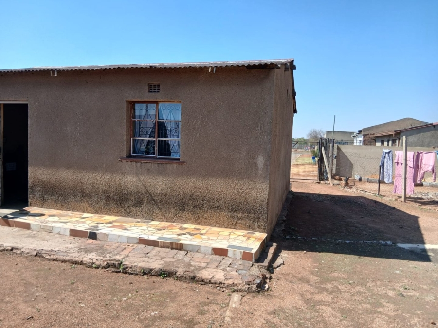 1 Bedroom Property for Sale in Katlehong South Gauteng