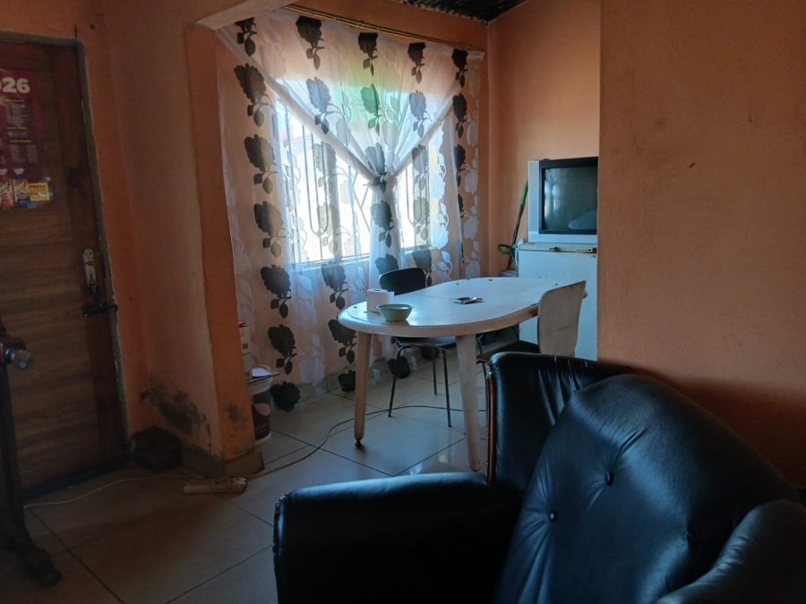 1 Bedroom Property for Sale in Katlehong South Gauteng