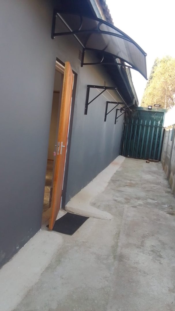 2 Bedroom Property for Sale in Birch Acres Gauteng