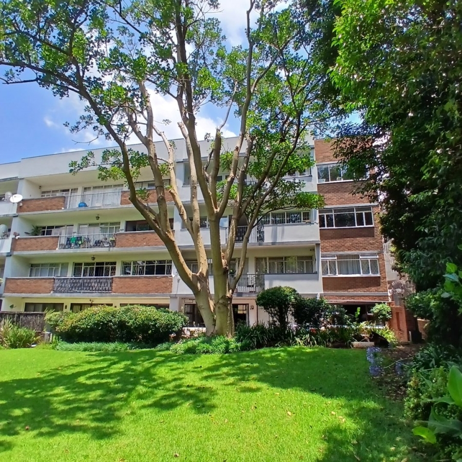 2 Bedroom Property for Sale in Illovo Gauteng
