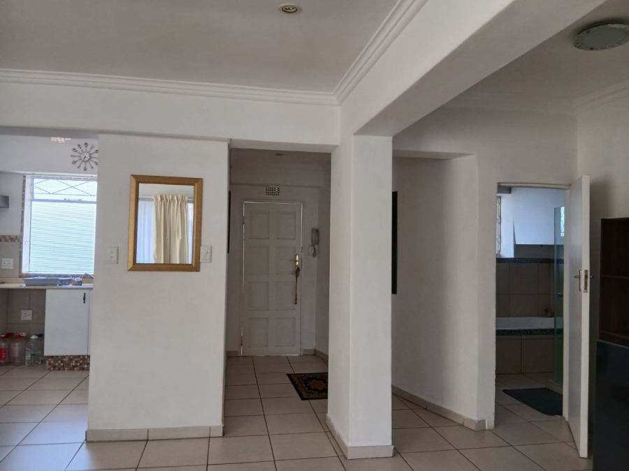 2 Bedroom Property for Sale in Illovo Gauteng