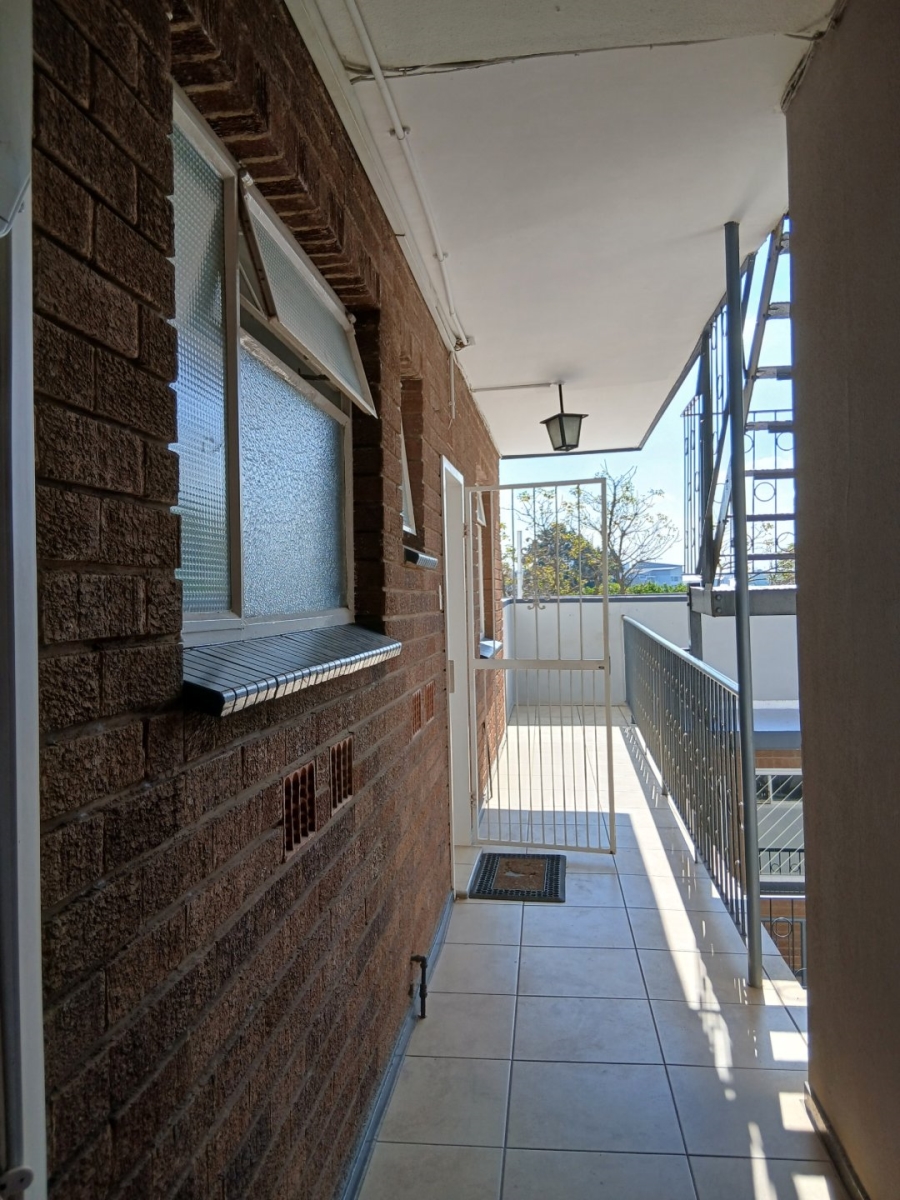 2 Bedroom Property for Sale in Illovo Gauteng