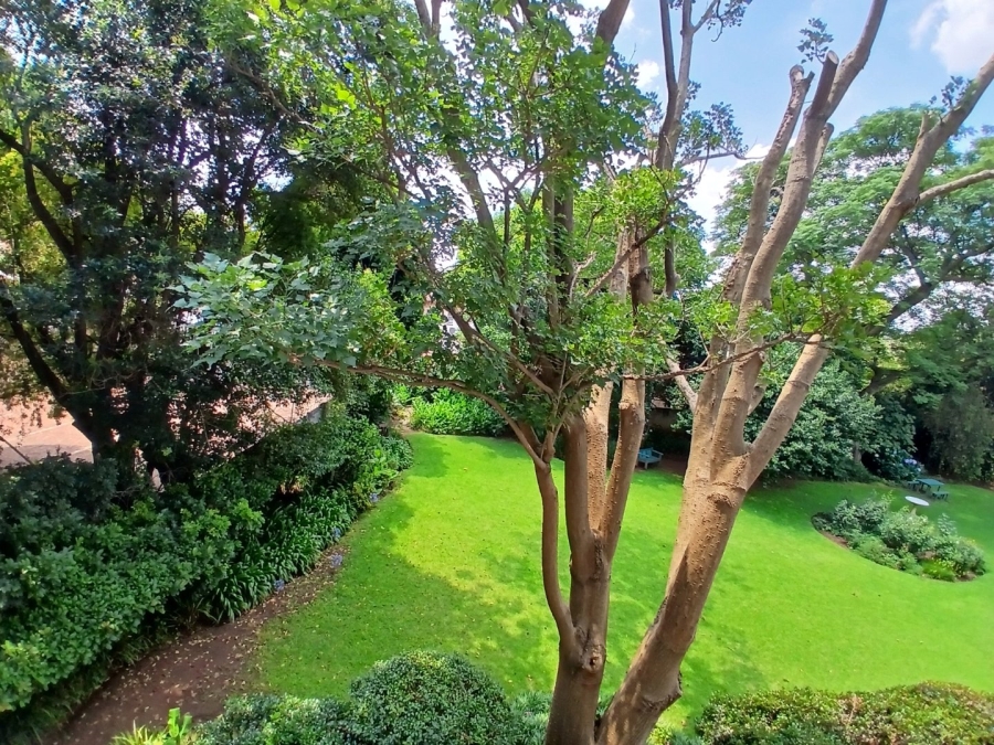 2 Bedroom Property for Sale in Illovo Gauteng