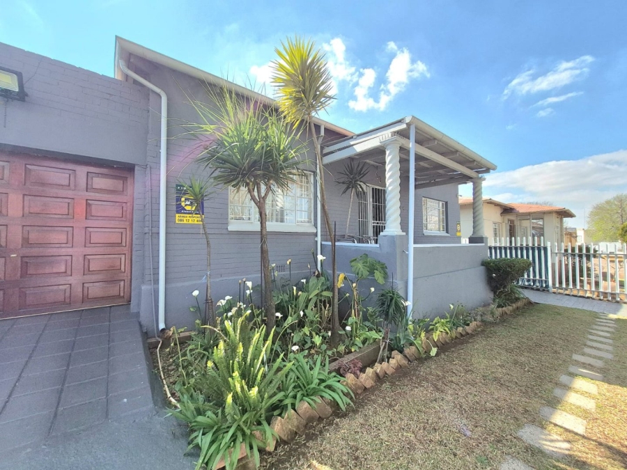4 Bedroom Property for Sale in Mayfair West Gauteng