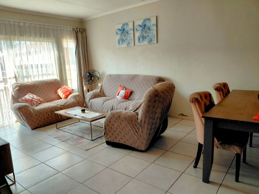 3 Bedroom Property for Sale in Bellairspark Gauteng