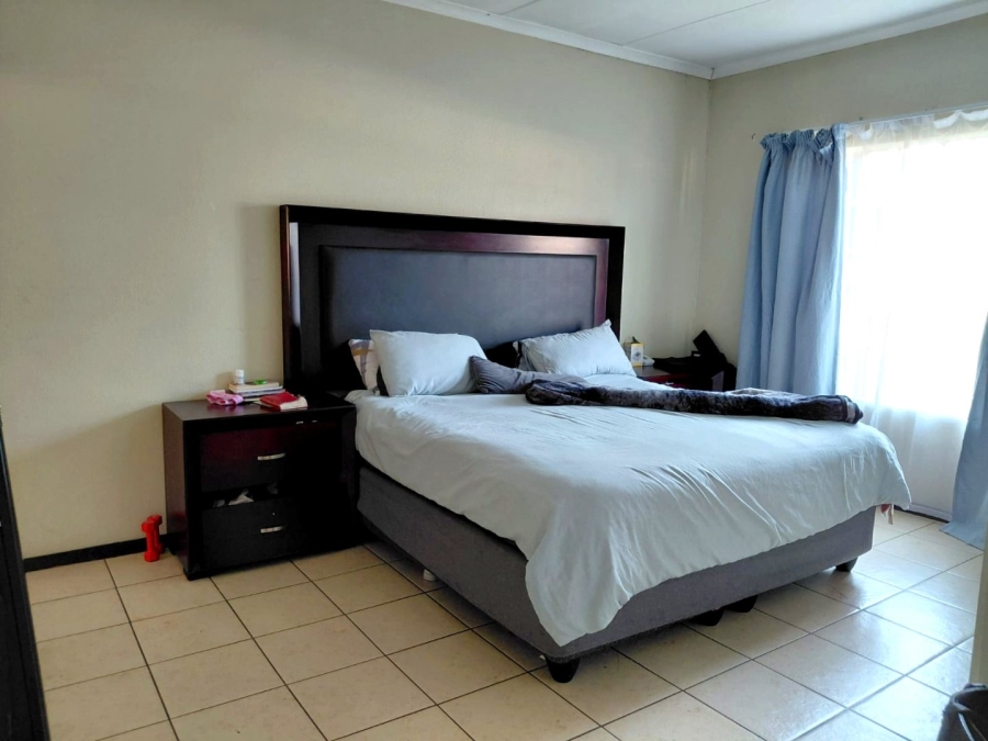 3 Bedroom Property for Sale in Bellairspark Gauteng