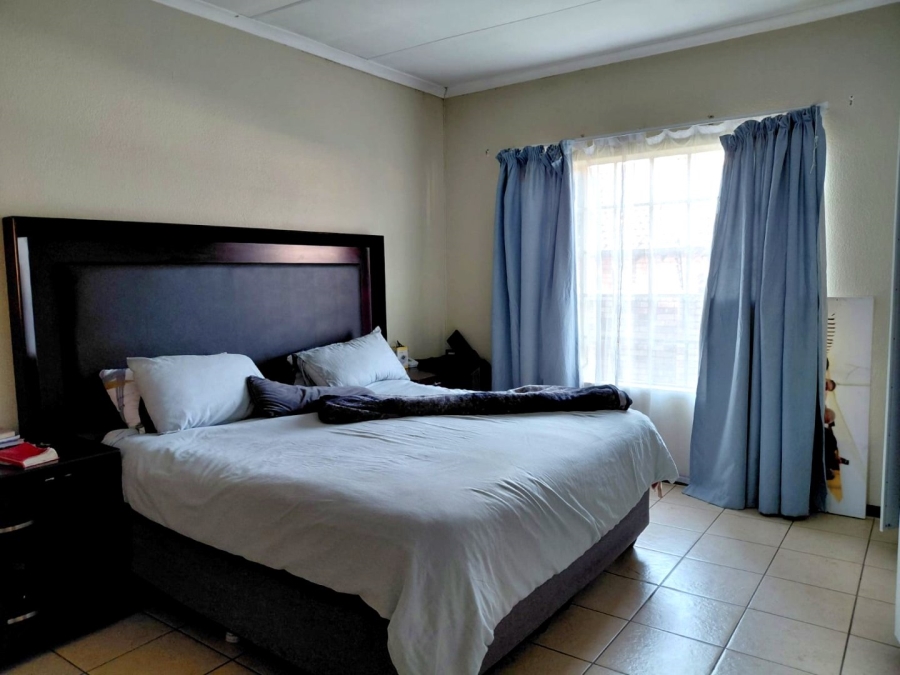3 Bedroom Property for Sale in Bellairspark Gauteng
