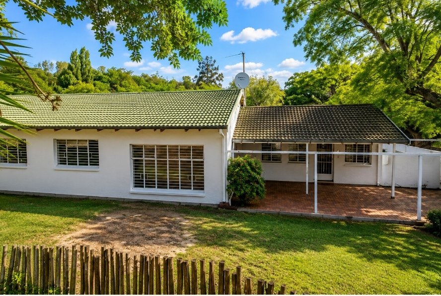 6 Bedroom Property for Sale in Bryanston Gauteng