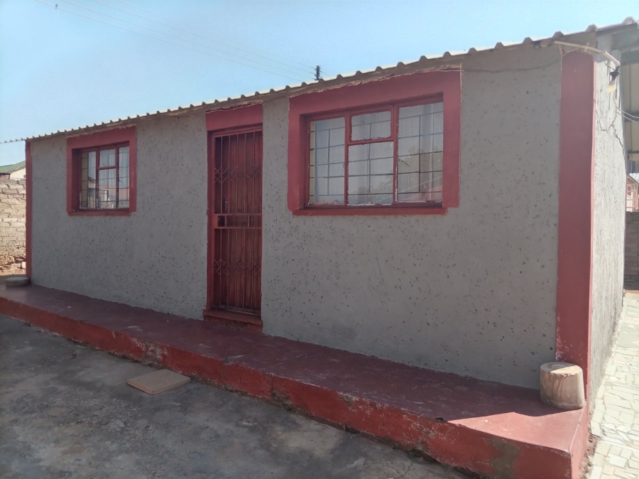 To Let 2 Bedroom Property for Rent in Soshanguve G Gauteng