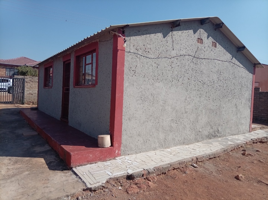 To Let 2 Bedroom Property for Rent in Soshanguve G Gauteng