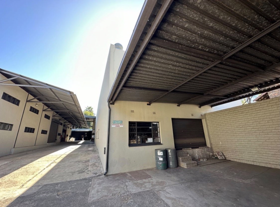 Commercial Property for Sale in Mountain View Gauteng
