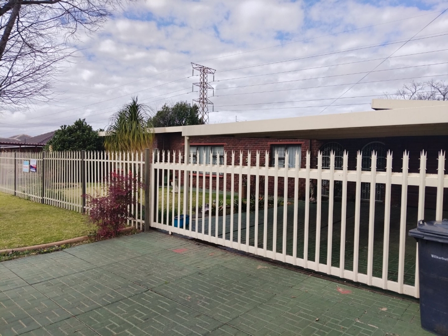4 Bedroom Property for Sale in Dalpark Ext 11 Gauteng