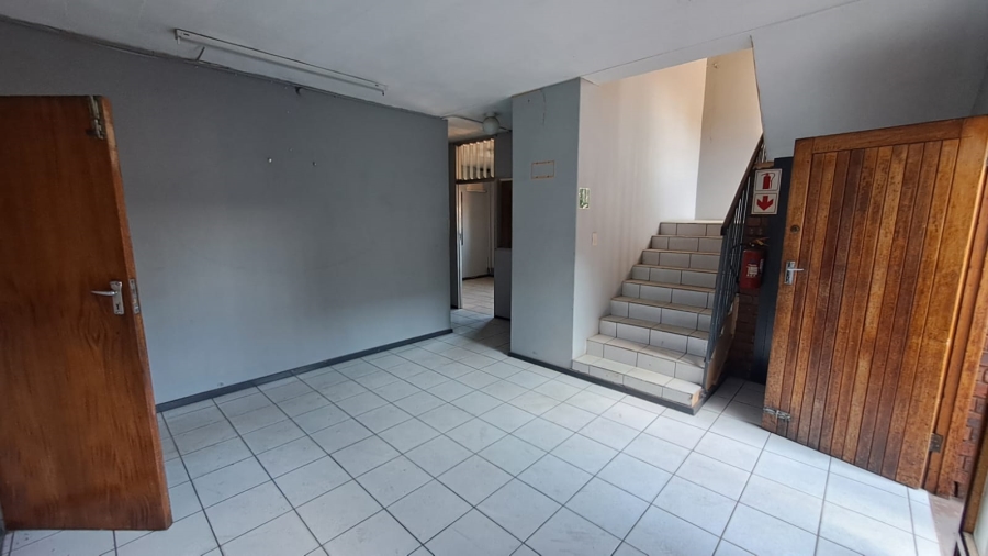 To Let Commercial Property for Rent in Waverley Gauteng