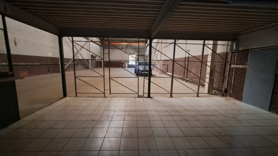 To Let Commercial Property for Rent in Waverley Gauteng