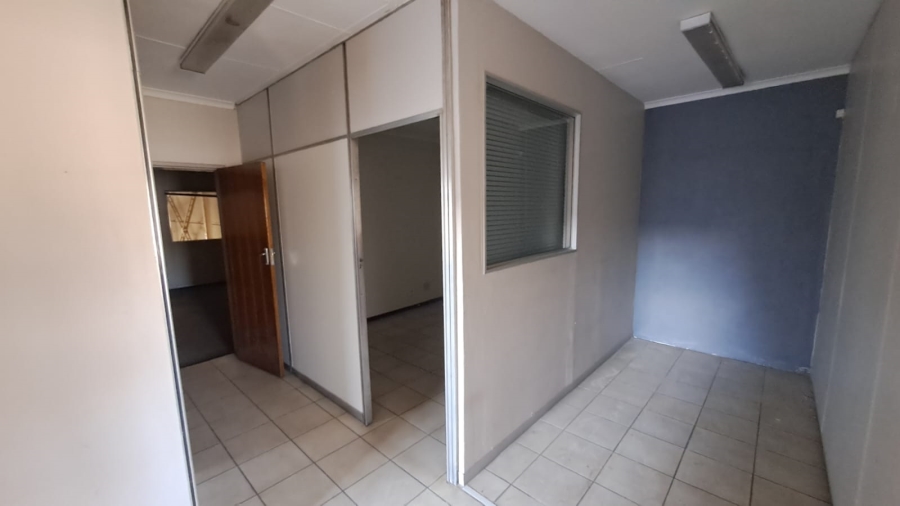 To Let Commercial Property for Rent in Waverley Gauteng
