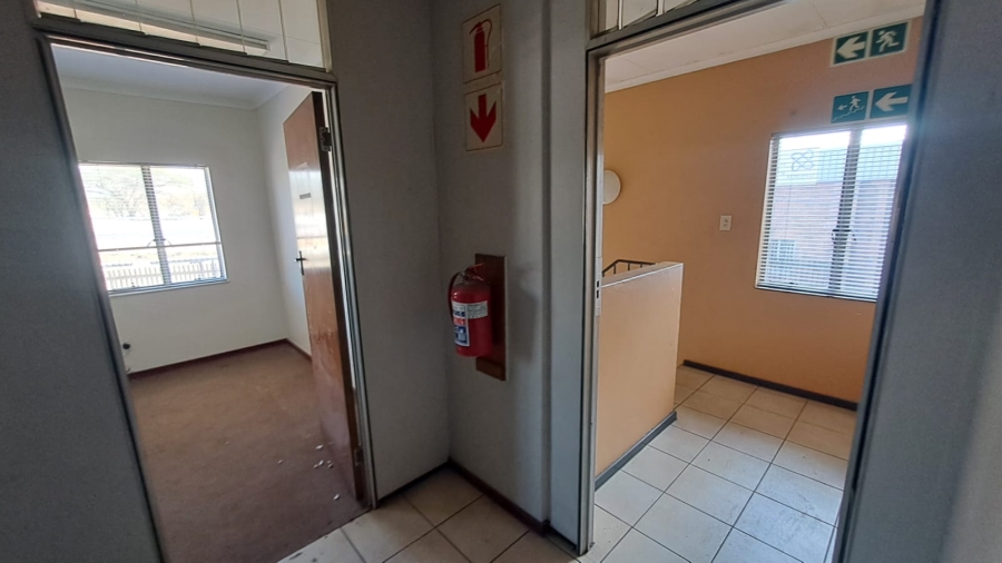 To Let Commercial Property for Rent in Waverley Gauteng