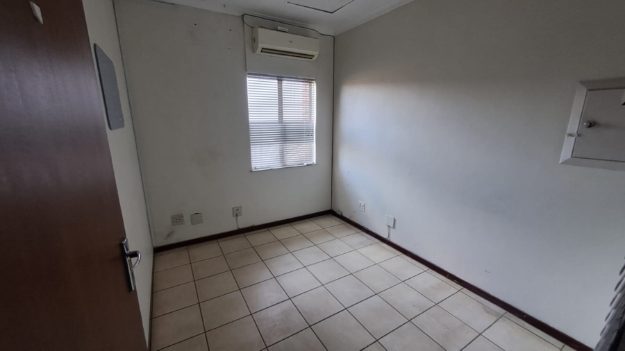To Let Commercial Property for Rent in Waverley Gauteng